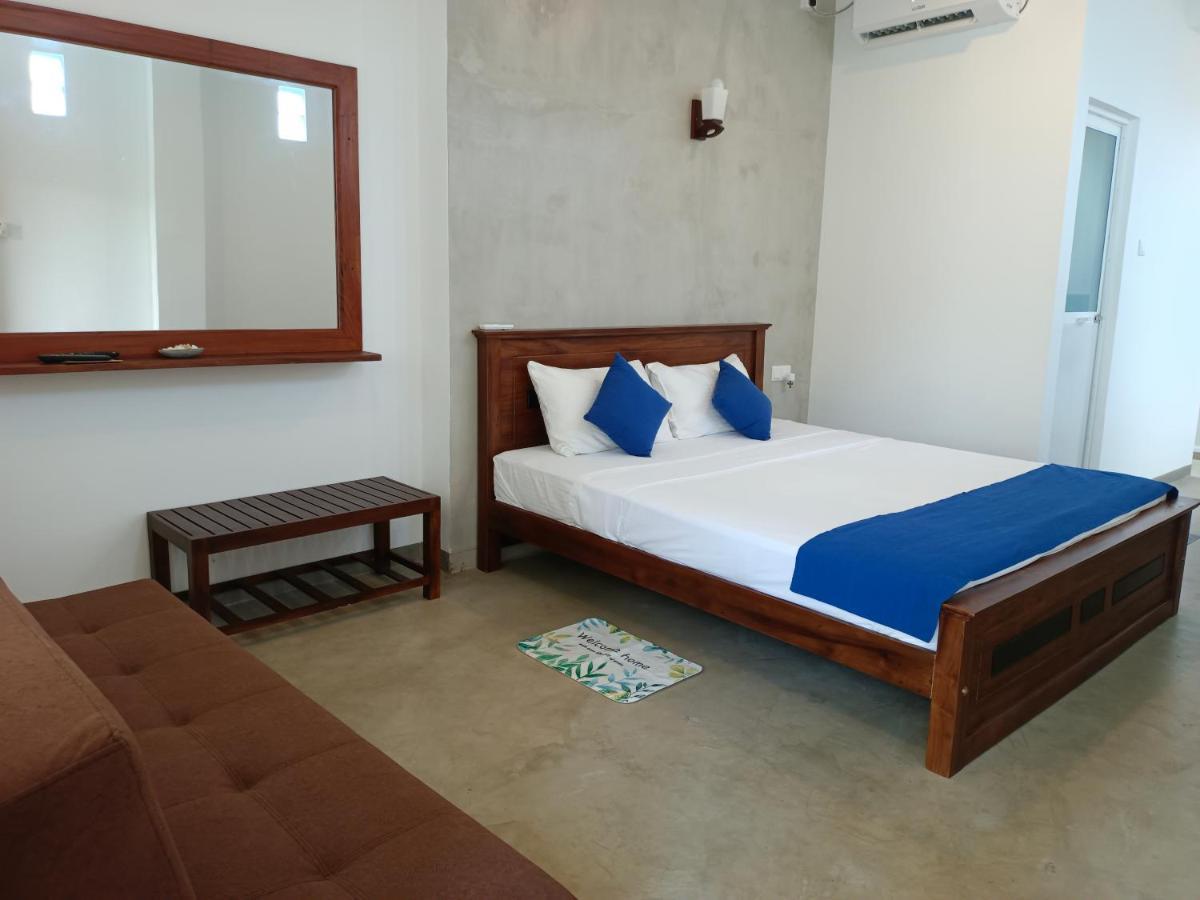 Lily Holiday Apartments Хикадува Стая снимка