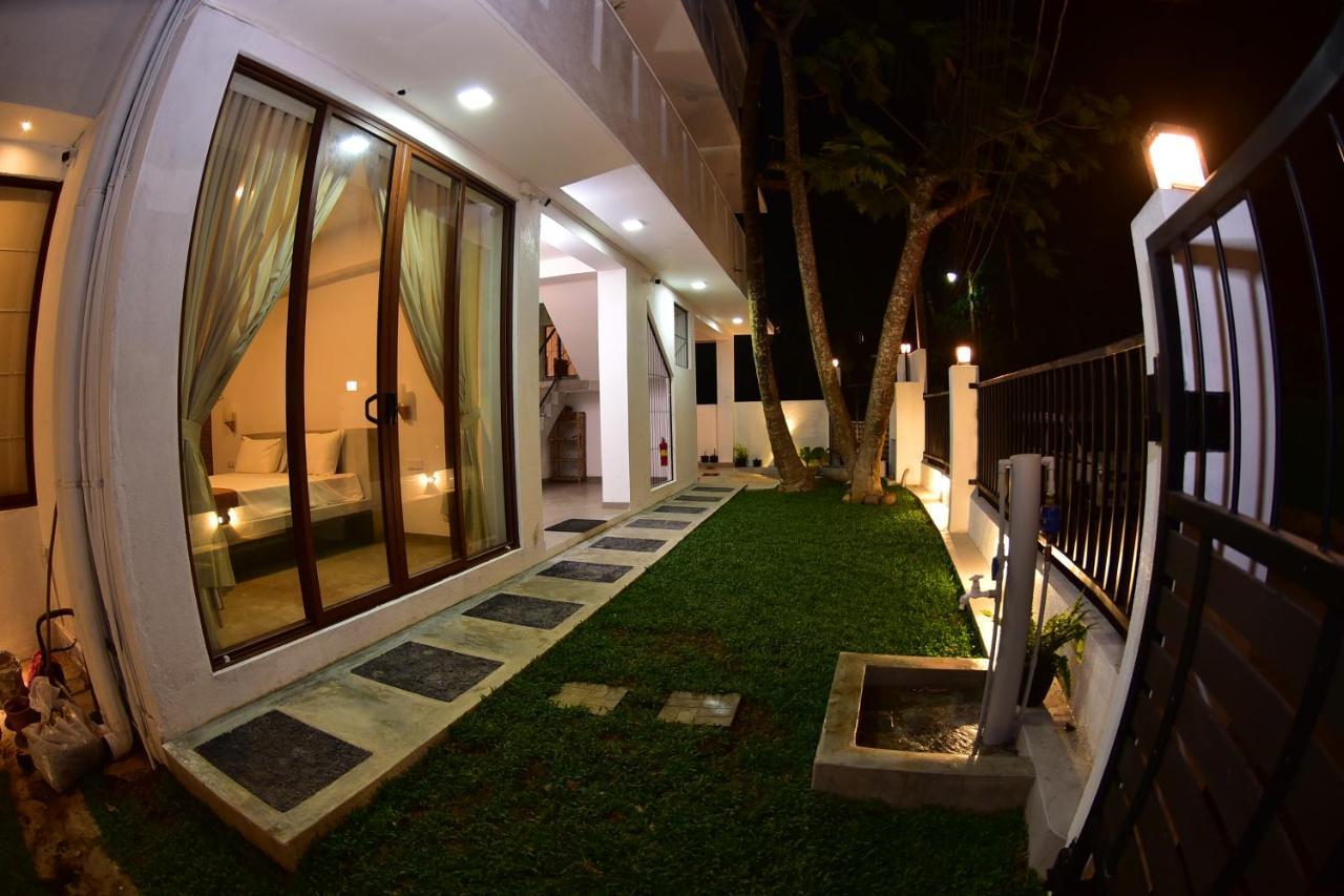 Lily Holiday Apartments Хикадува Екстериор снимка
