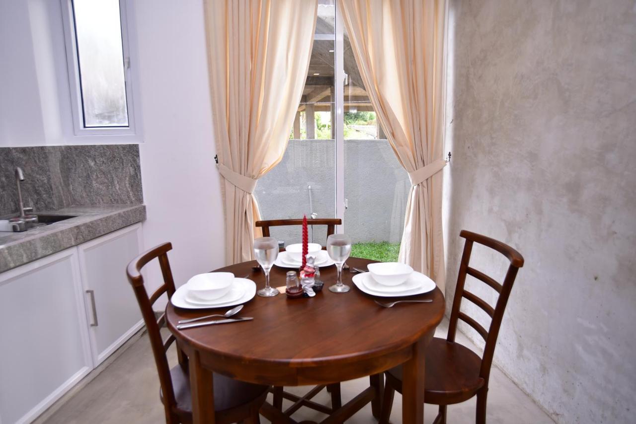 Lily Holiday Apartments Хикадува Екстериор снимка
