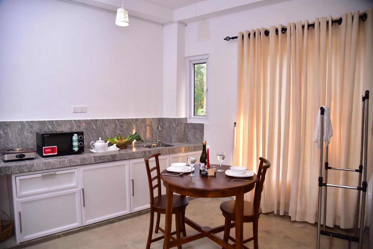 Lily Holiday Apartments Хикадува Екстериор снимка