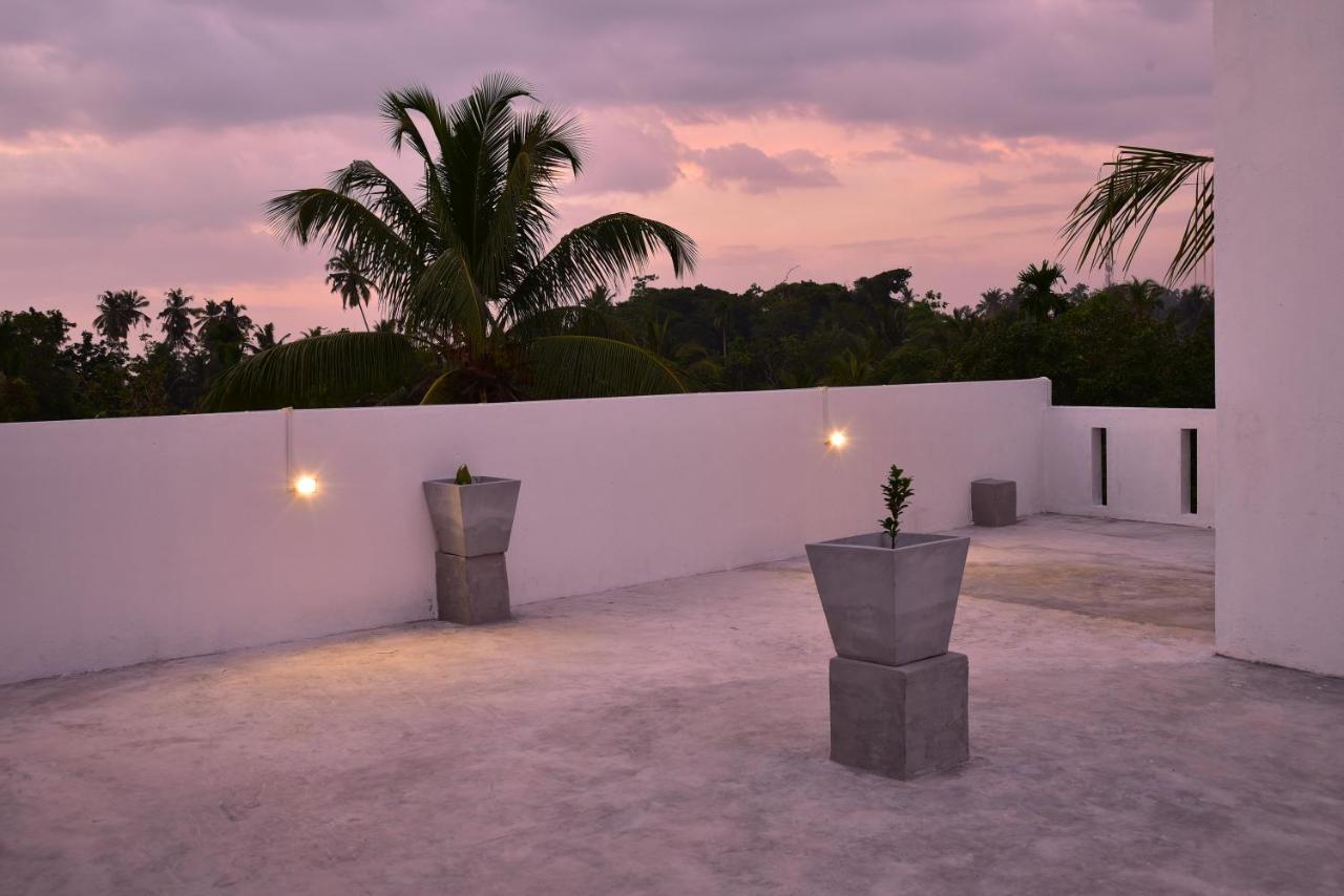 Lily Holiday Apartments Хикадува Екстериор снимка