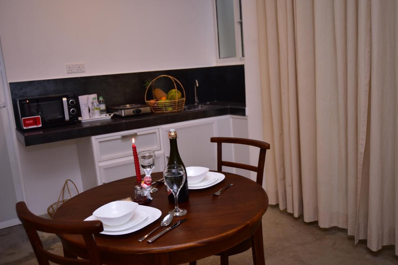 Lily Holiday Apartments Хикадува Екстериор снимка